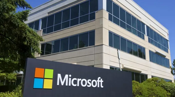 微软Microsoft将推出自研5000亿个参数的大语言模型MAI-1-搬主题